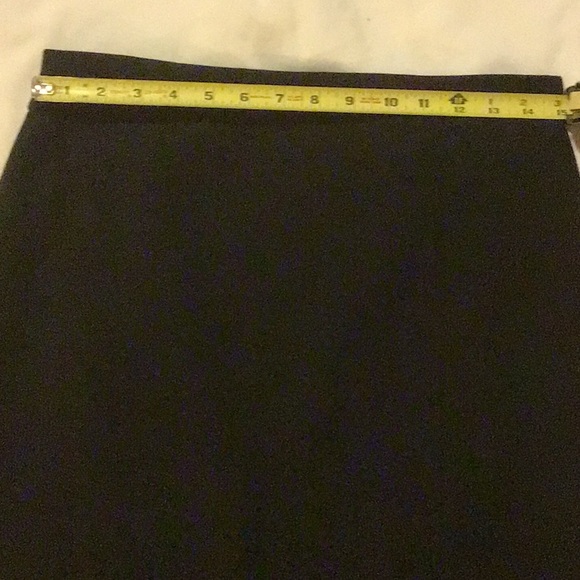 Black Talbots skirt - Picture 3 of 3